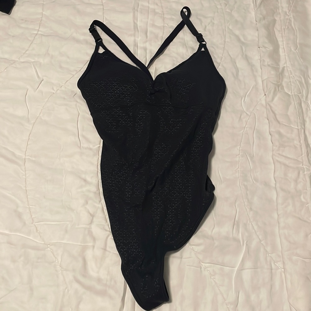 Lululemon bodysuit